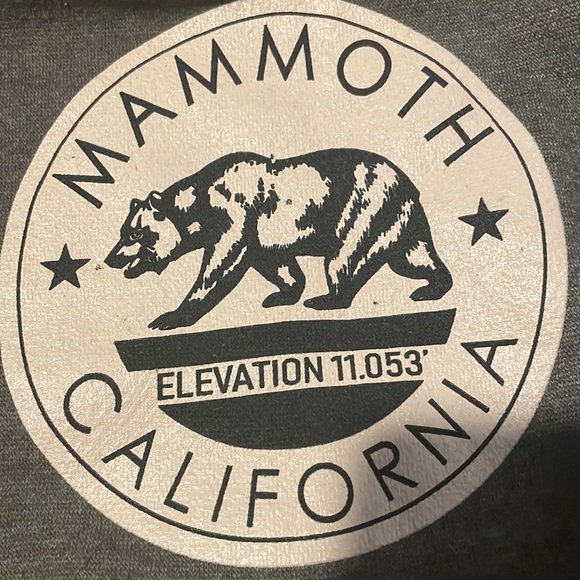 Mammoth California Destination Mountain hoodie - Picture 4 of 6